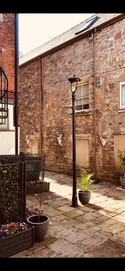 Courtyard Holiday Apartments Belper Extérieur photo