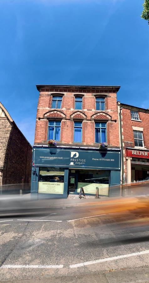 Courtyard Holiday Apartments Belper Extérieur photo