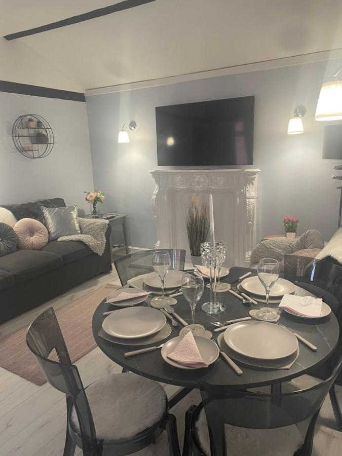 Courtyard Holiday Apartments Belper Extérieur photo