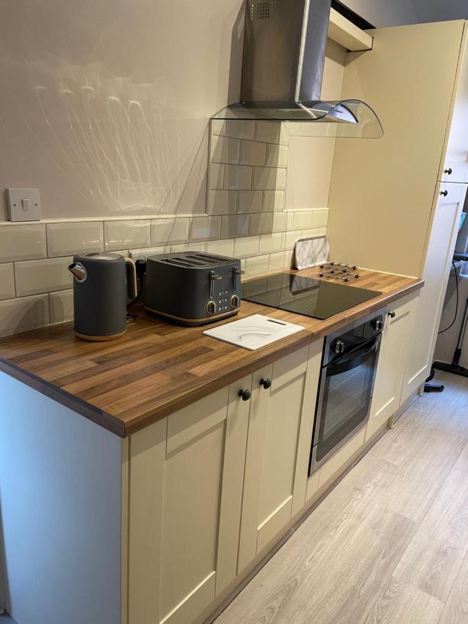 Courtyard Holiday Apartments Belper Extérieur photo