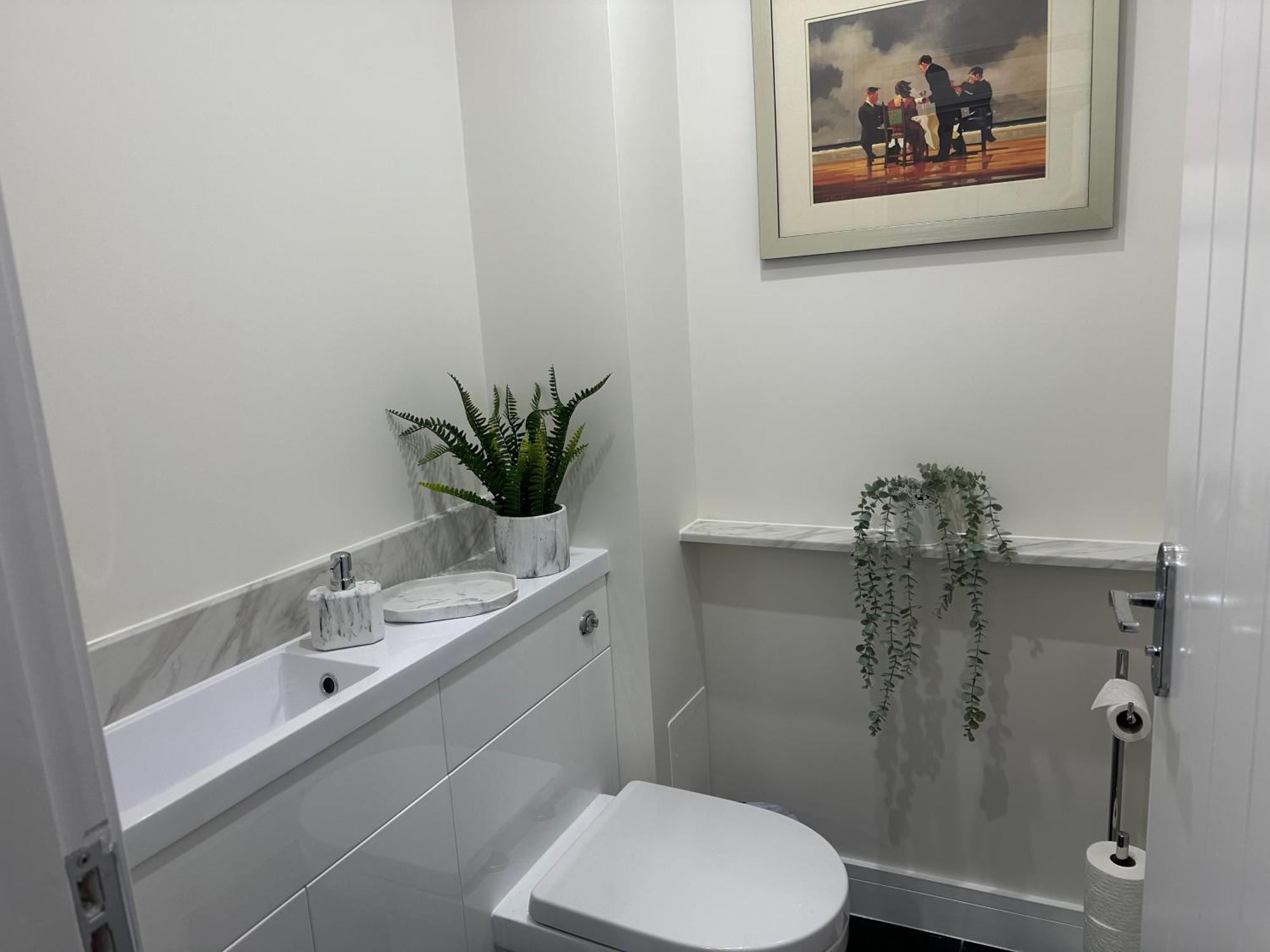 Courtyard Holiday Apartments Belper Extérieur photo