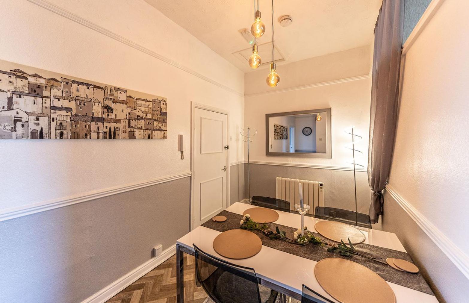 Courtyard Holiday Apartments Belper Extérieur photo